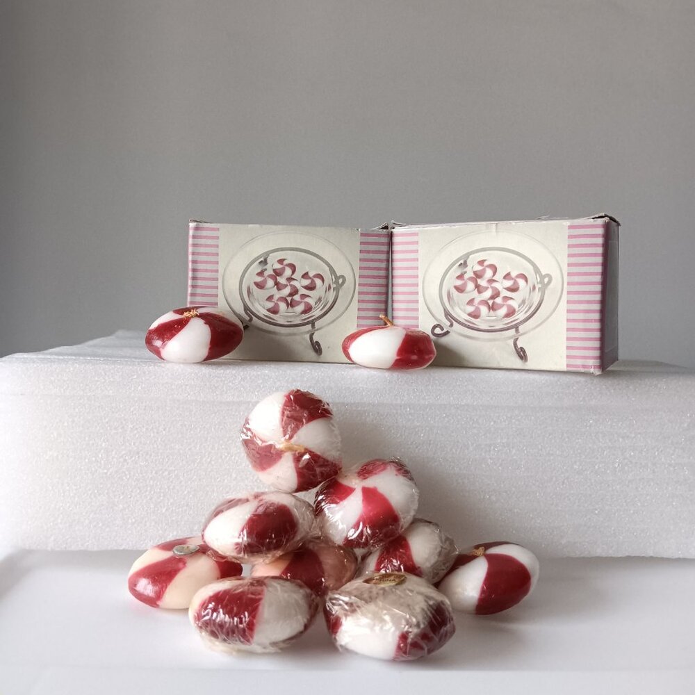 Vintage Peppermint Candy Floating Candles 2 Boxes 11 Candles Red White 1.5"